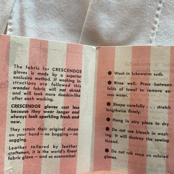 Vintage Crescendoe Wonder Fabric Gloves - Picture 8 of 9
